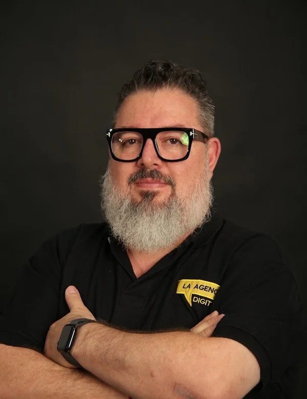 Omar Mesa, instructor de Blue Media Academy